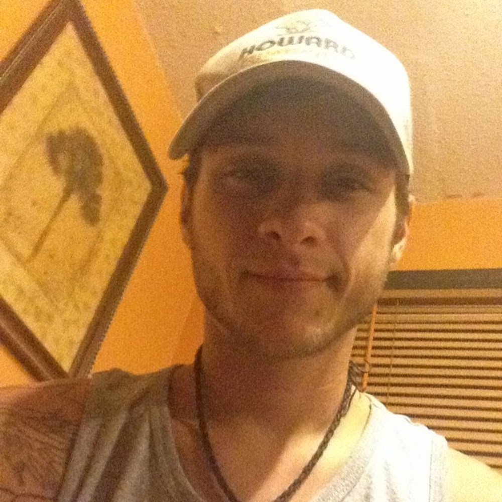 Meet your Posher, Chris